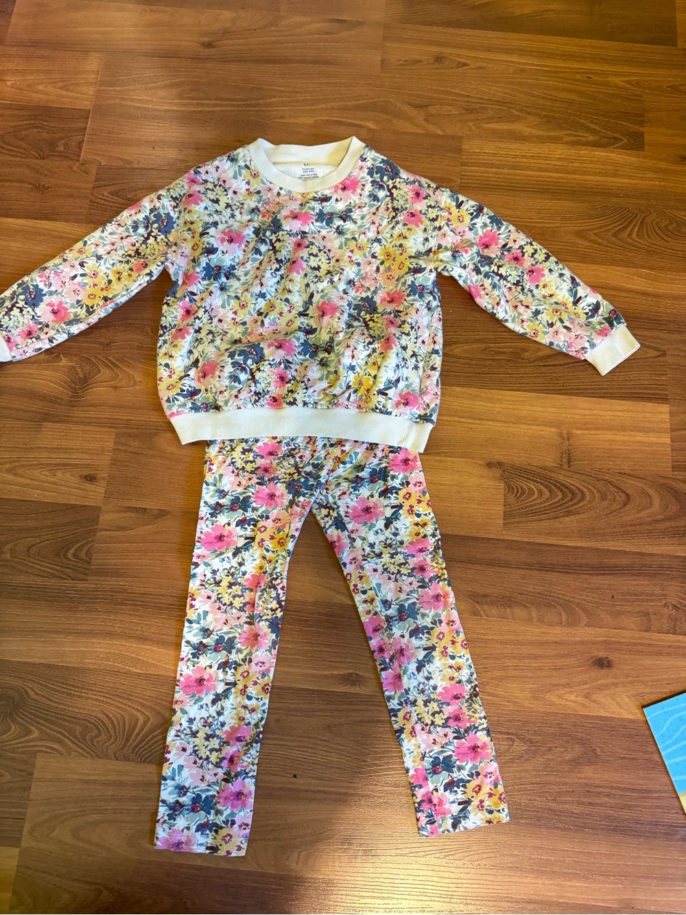 GAP Floral Leggings in Pink, Yellow, Blue, and Green
